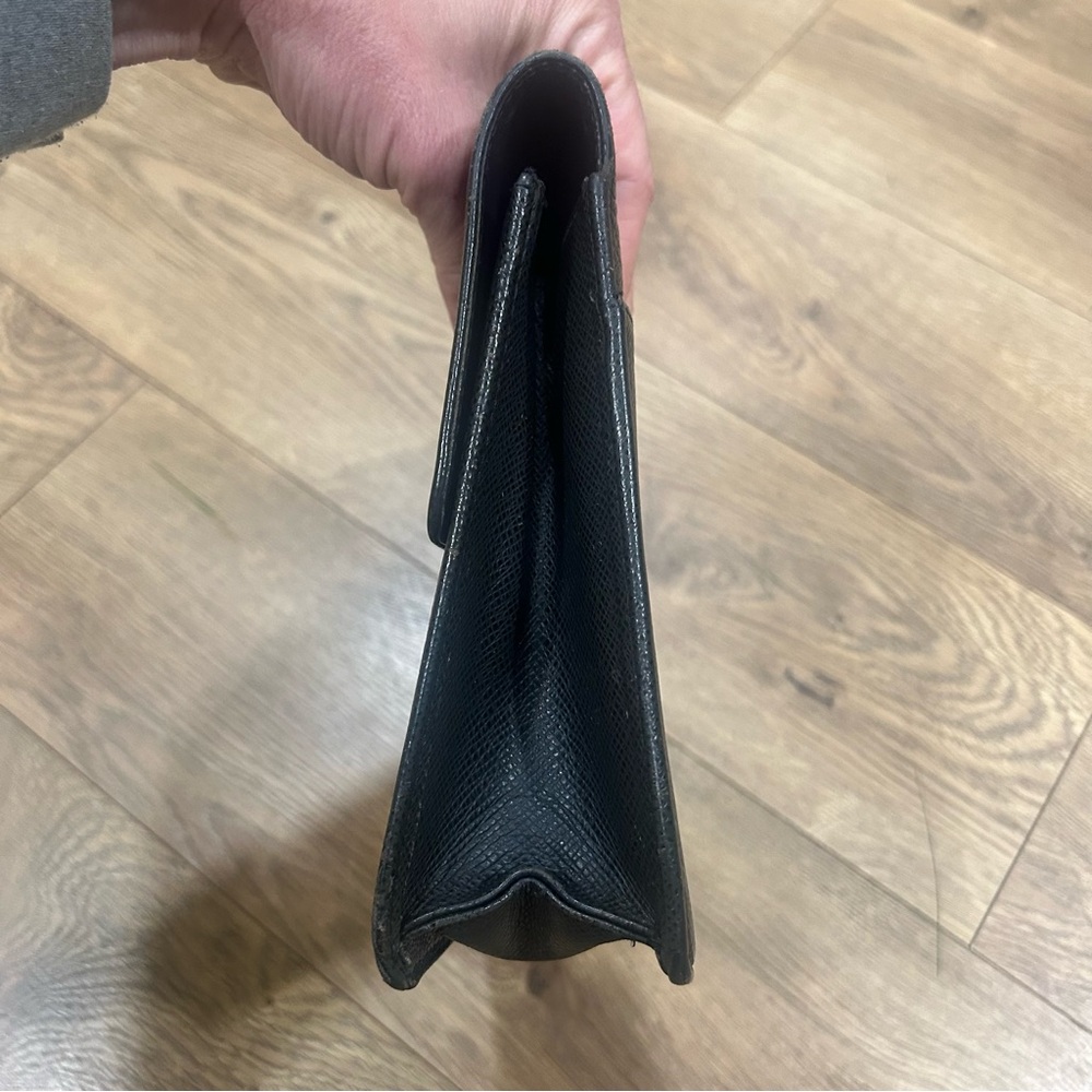 Louis Vuitton Selenga Taiga clutch / wristlet in black - Picture 11 of 12